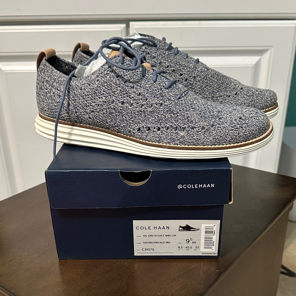 Cole Haan Men's Gray Knit Oxford Shoes